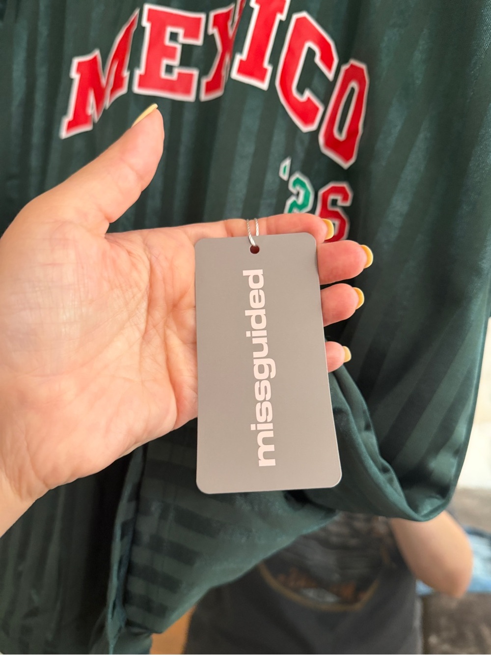Missguided Dark Green Mexico Graphic Soccer Tee with Red Accent - Picture 6 of 11